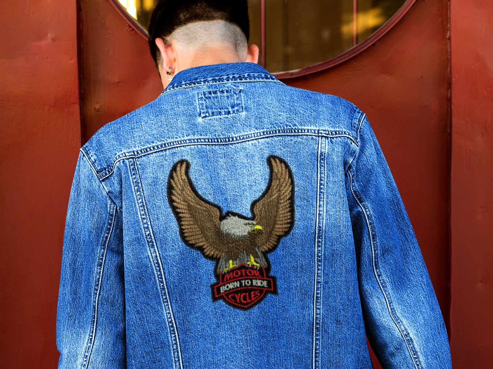 Haft na torbie i worku na plecy